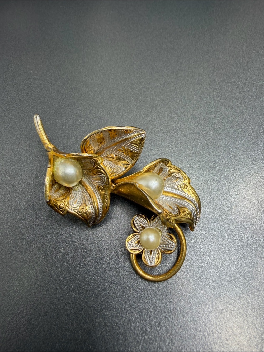 Vintage Damascene Floral Pearl Brooch #8DA